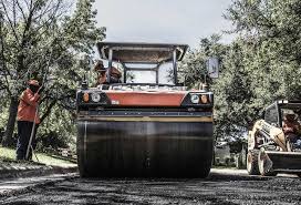 Best Driveway Snow Removal Preparation  in Lorain, OH